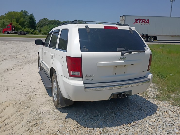2007-jeep-grand-cherokee-image-6