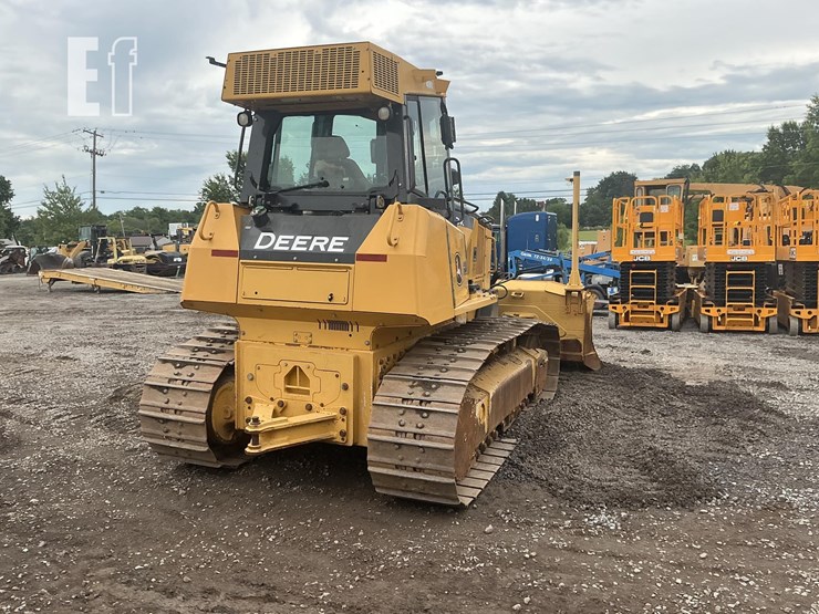 2014-deere-750k-xlt-image-4