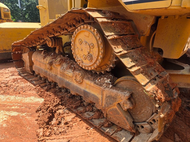 2005-caterpillar-d5n-xl-image-69