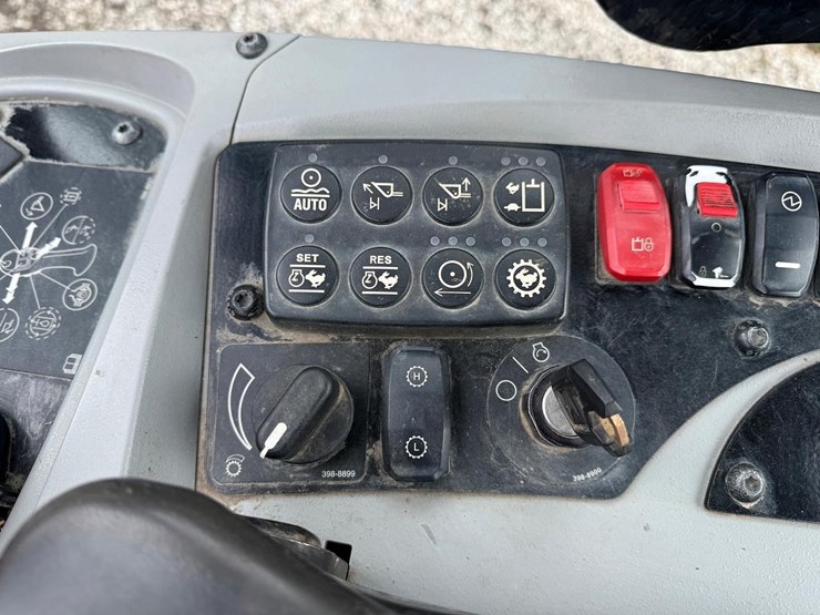 2019-caterpillar-908m-image-23