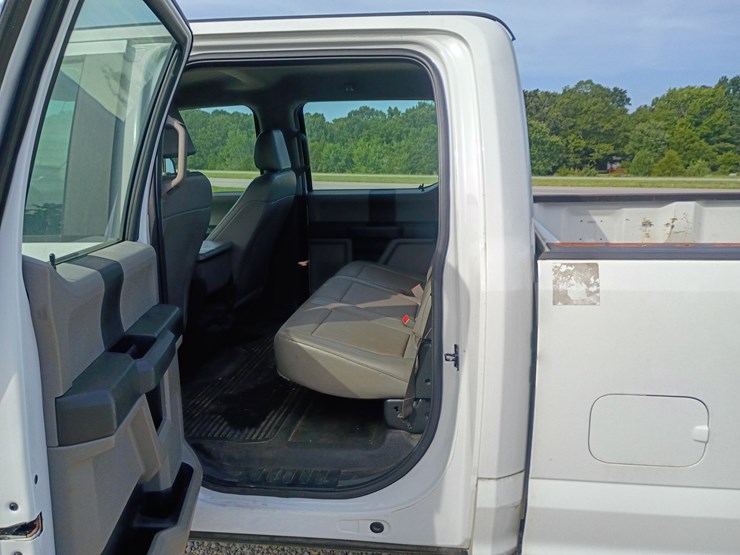 2018-ford-f350-image-62