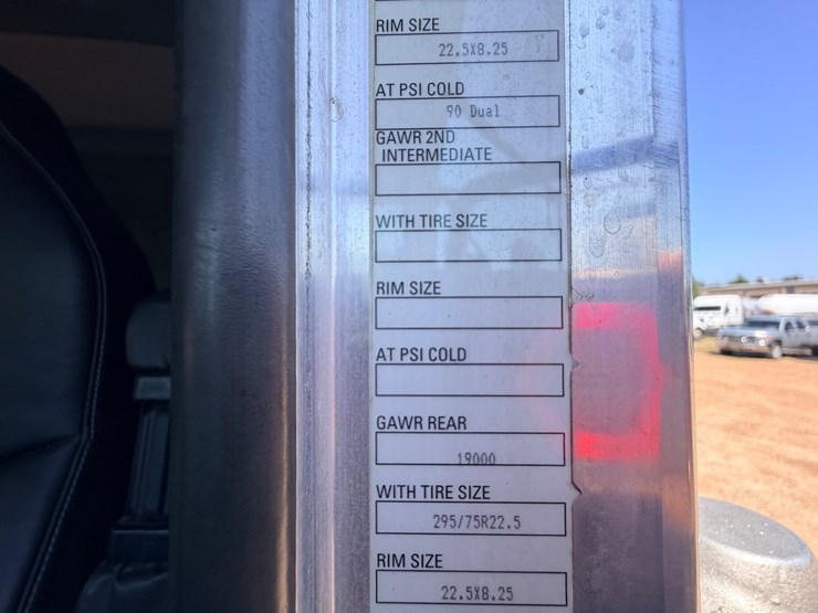 2010-kenworth-t800-image-85