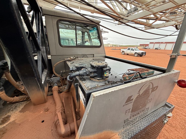2007-caterpillar-c15-image-4
