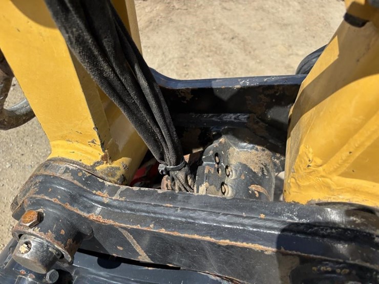 2021-caterpillar-308cr-image-14