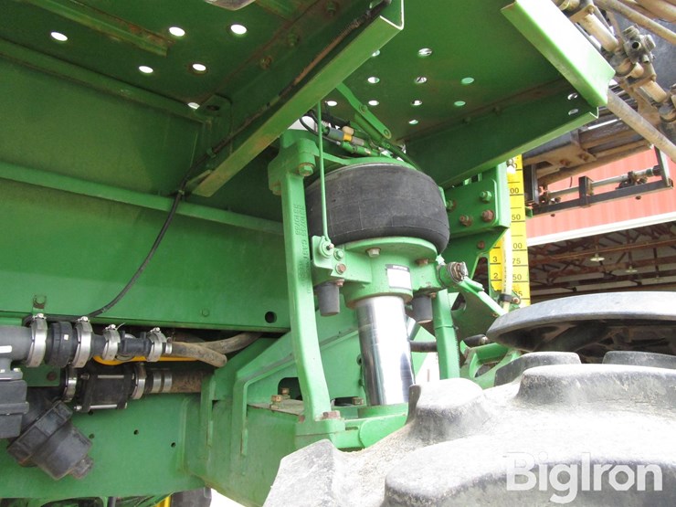 2013-john-deere-4830-image-9