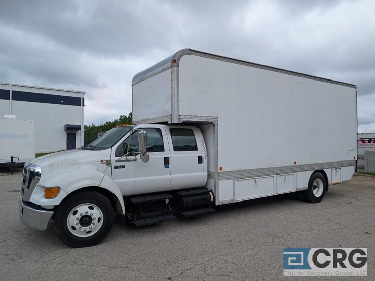 2006-ford-f650-image-1