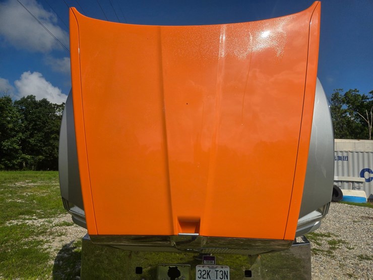 2019-kenworth-t880-image-37