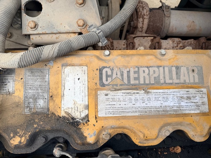2001-caterpillar-3126-image-27