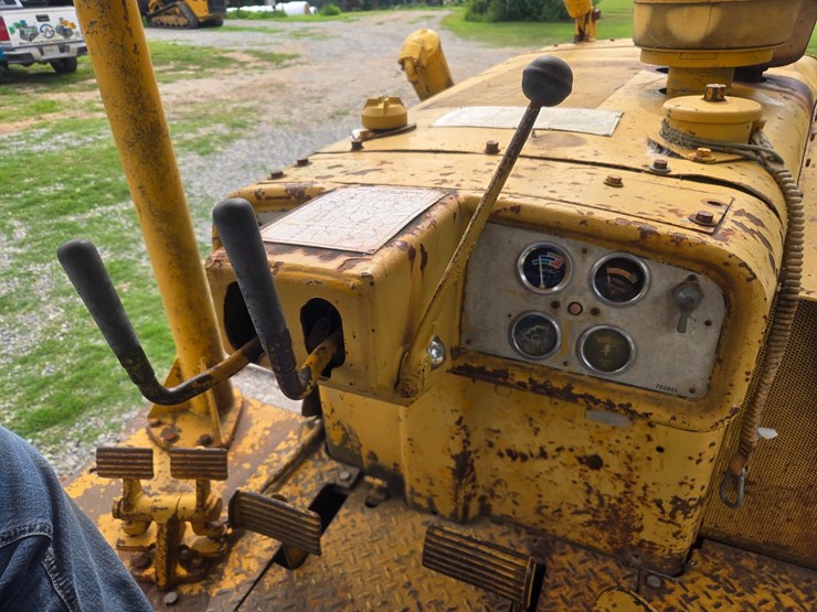 1969-caterpillar-d6c-image-41