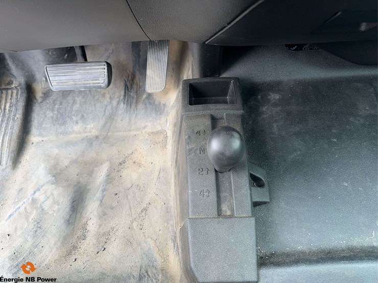 2015-chevrolet-silverado-3500hd-image-25