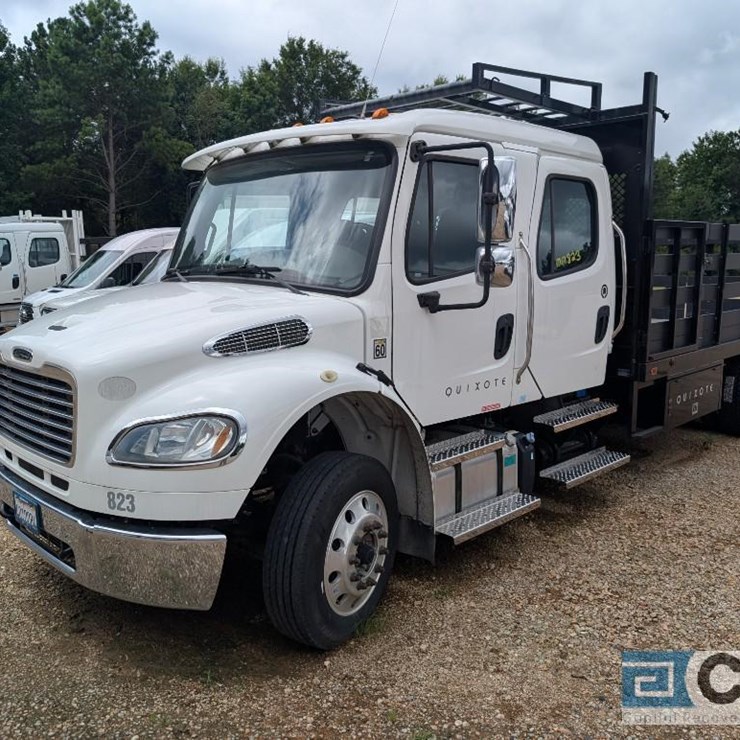2018 Freightliner M2 Stakebed Truck