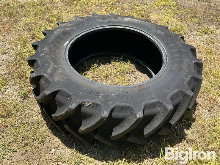 john-deere-8530-image-1