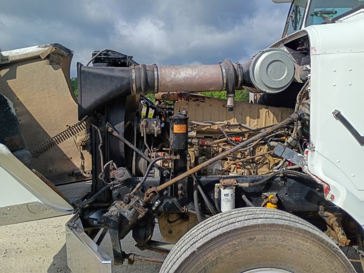 #24861-•-1988-freightliner-flc-dump-truck-image-34