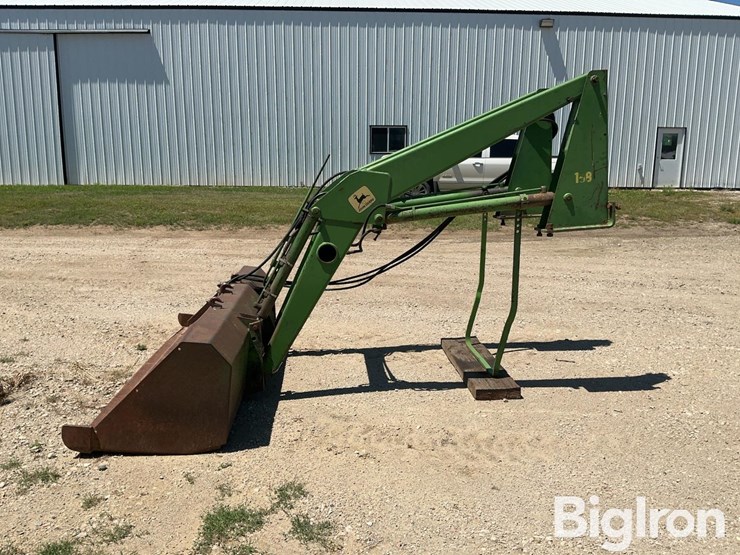 john-deere-158-image-8