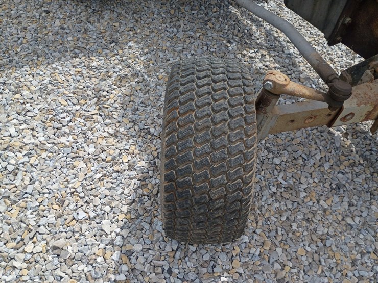 1978-massey-ferguson-210-image-40