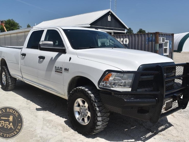 2018-ram-2500-hd-image-8
