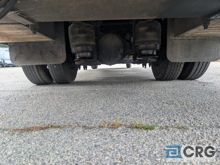 2006-ford-f650-image-23