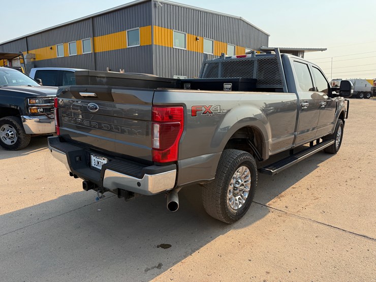 2022-ford-f250-sd-image-7