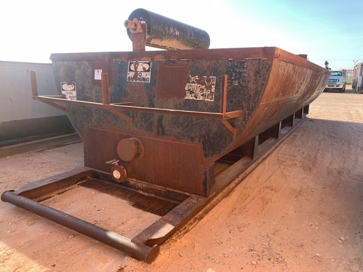 38’l-x-11’-w-x-6’t-558bbl-round-bottom-open-top-tank-image-2