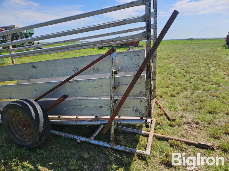 portable-livestock-loading-chute-image-12