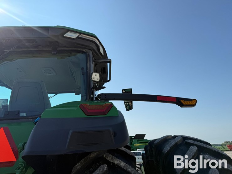 2024-john-deere-8r-370-image-18