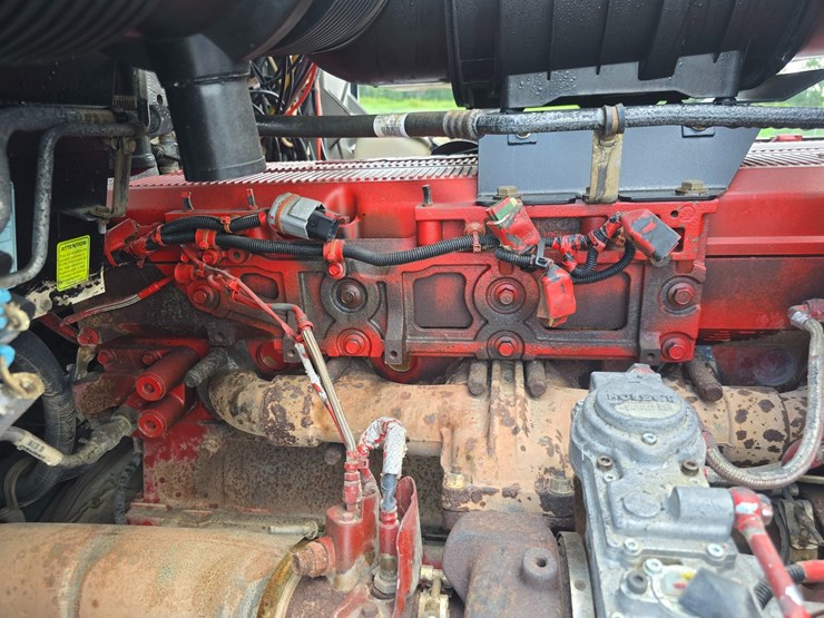 2015-kenworth-t800-image-48
