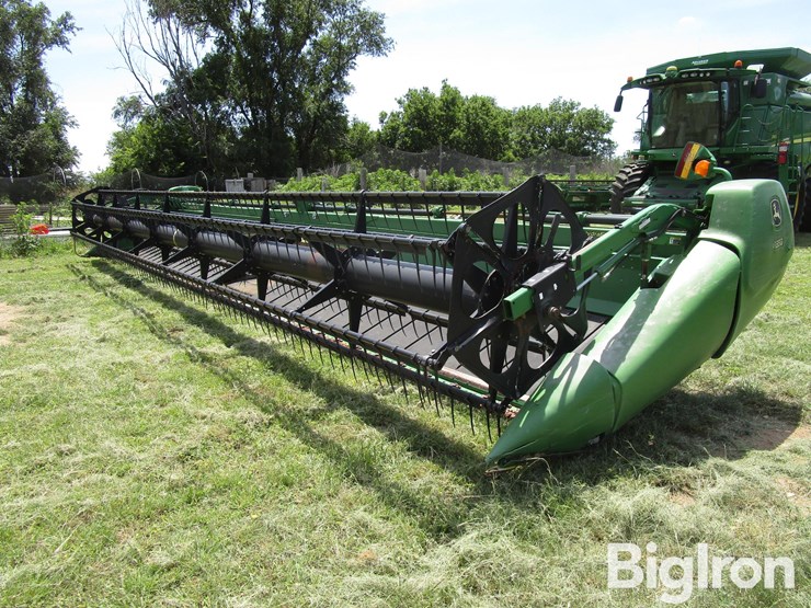 2013-john-deere-635d-image-2