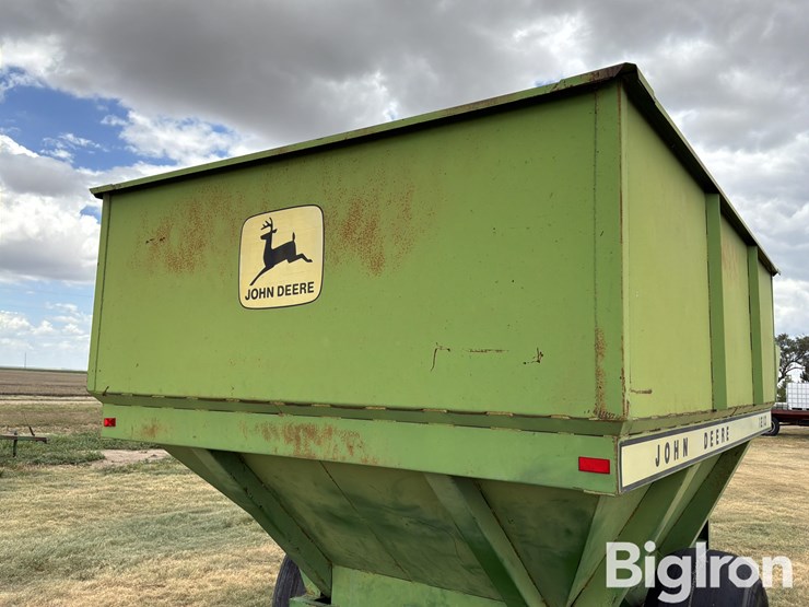john-deere-1210-image-13