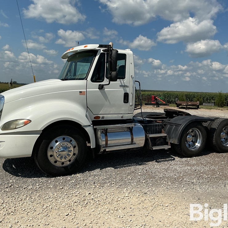 2011 INTERNATIONAL PROSTAR