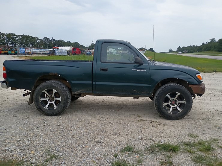 1998-toyota-tacoma-image-11