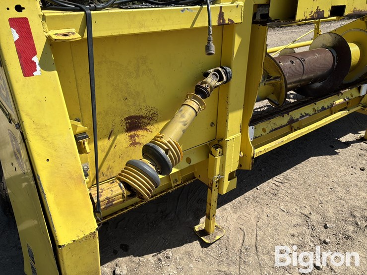 2006-john-deere-640b-image-10