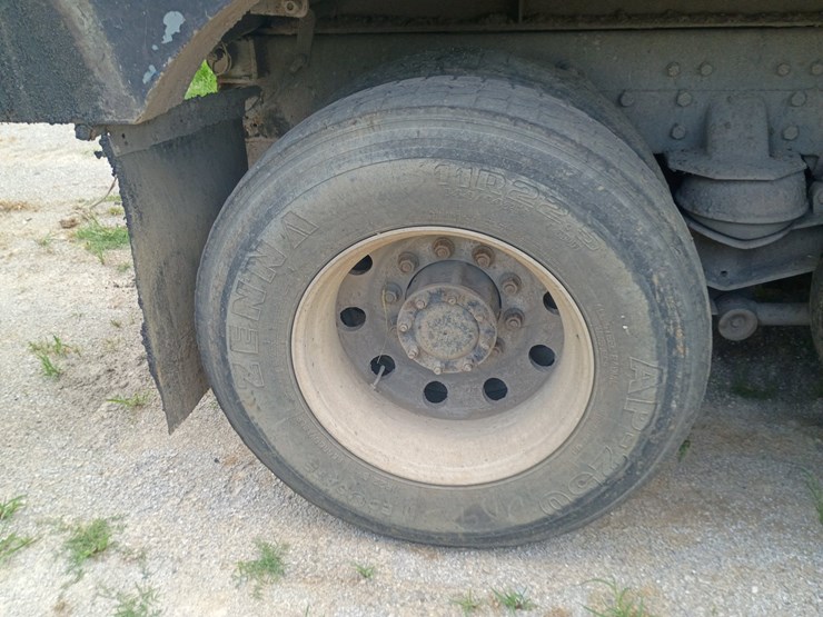 1999-kenworth-w900-image-103