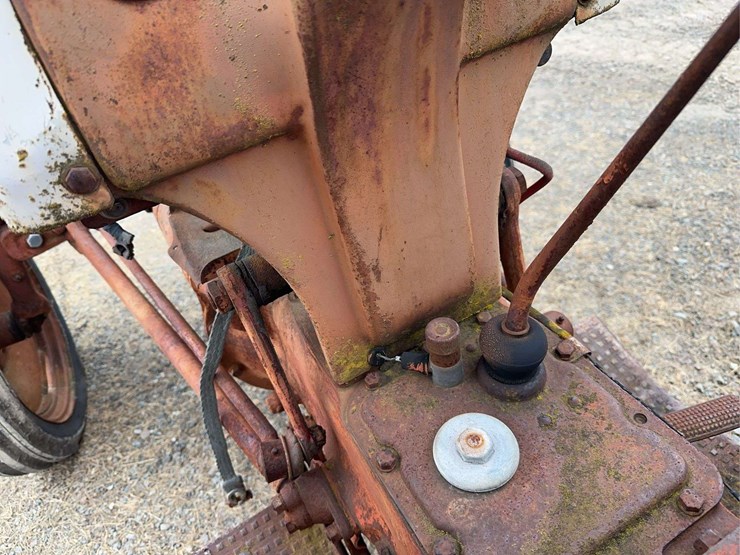 ford-8n-image-28