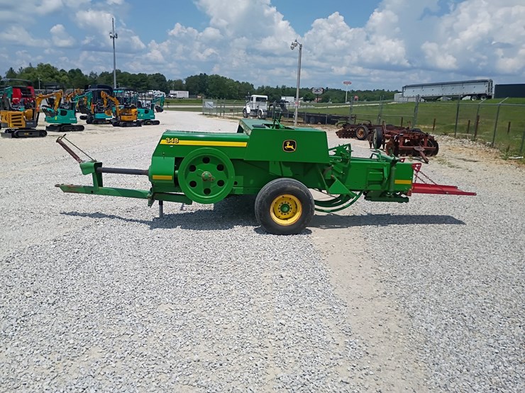 john-deere-348-image-2