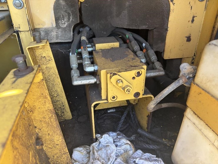 caterpillar-345c-image-44