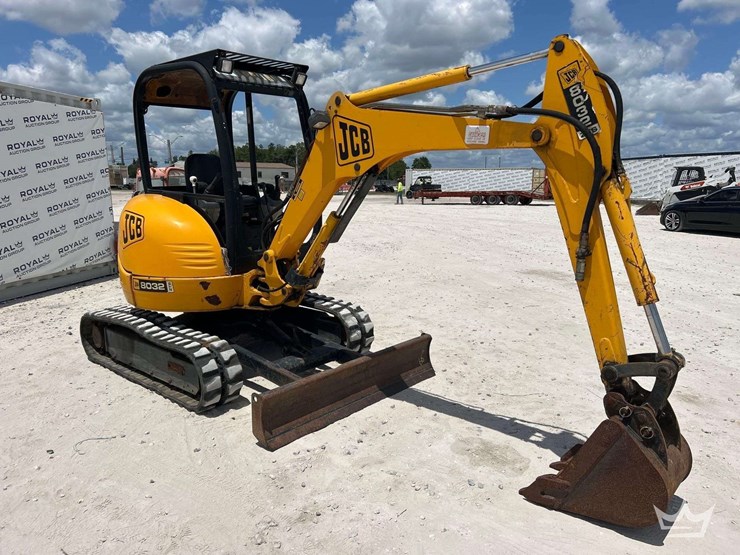 2005-jcb-8032-zts-image-2