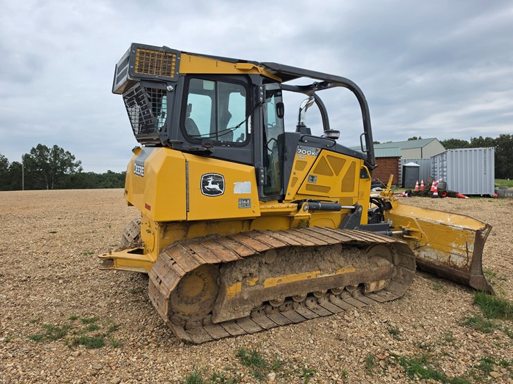 2015-deere-700k-image-11