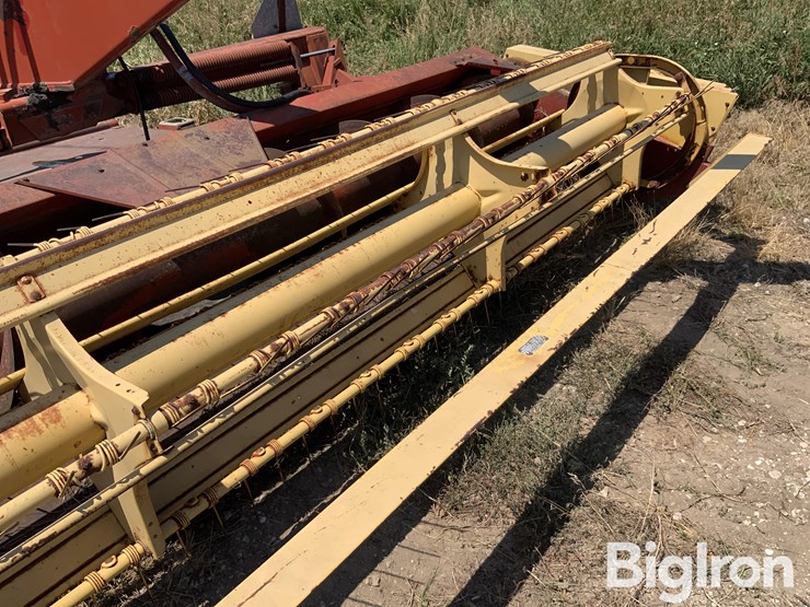 new-holland-114-image-16