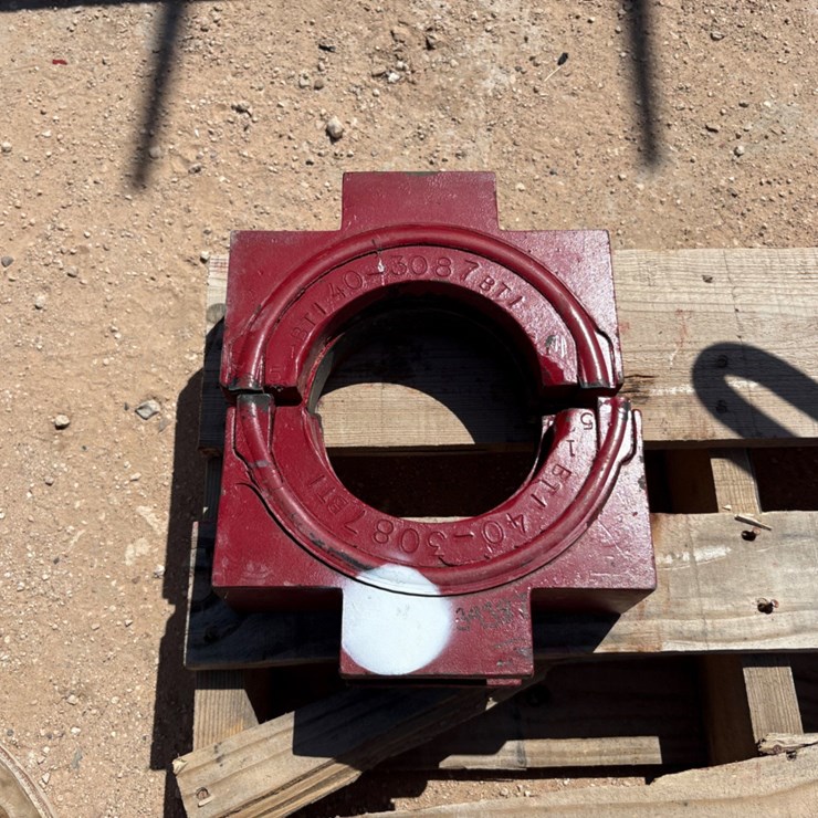 SET OF (2) 5-1/2” BOP PIPE RAMS