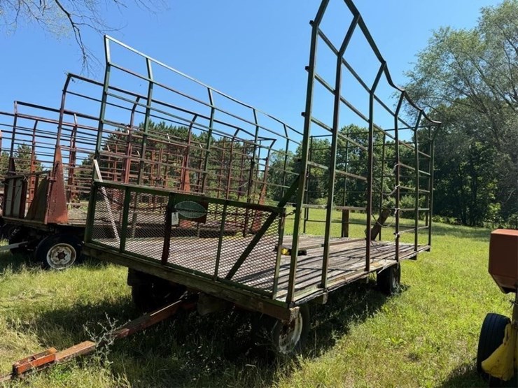 ami-bale-rack-&-gear-image-1