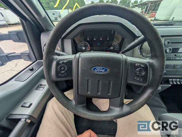 2013-ford-f550-image-7