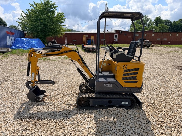 #25028-•-2025-mx20r-mini-excavator-image-4