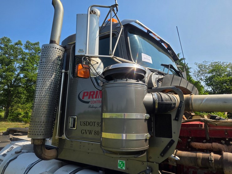 2002-kenworth-w900-image-81