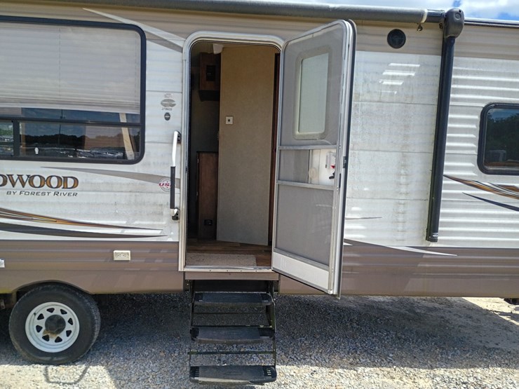 #24992-•-2016-forest-river-wildwood-camper-trailer-image-29