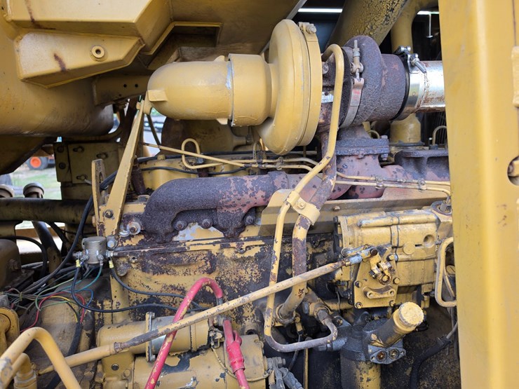 1983-caterpillar-973-image-38