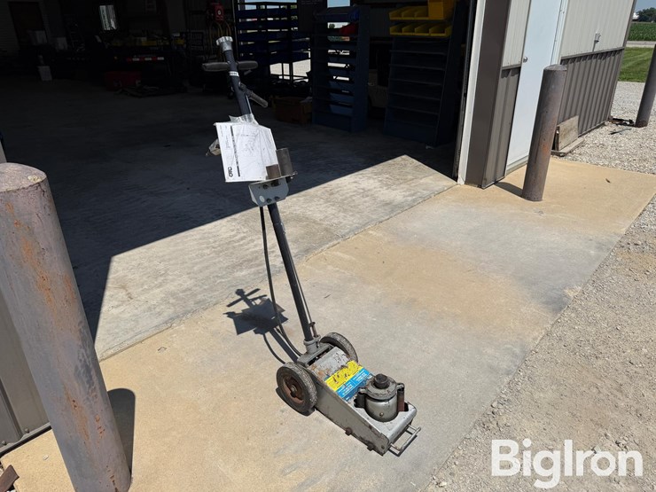 otc-stinger-series-air/hydraulic-jack-image-2
