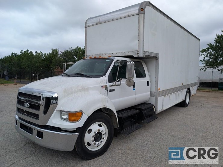 2006-ford-f650-image-18