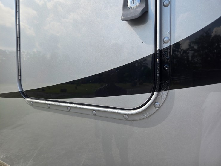 2019-kenworth-t880-image-110