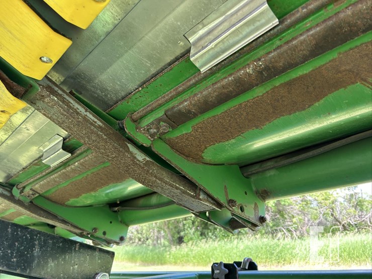 2009-john-deere-635f-image-14