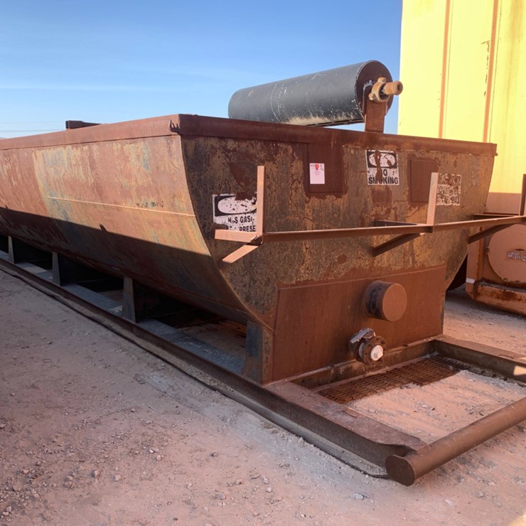 38’L x 11’ W x 6’T 558bbl Round Bottom Open Top Tank